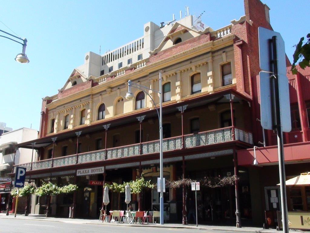 Plaza Hotel Adelaide Exterior foto